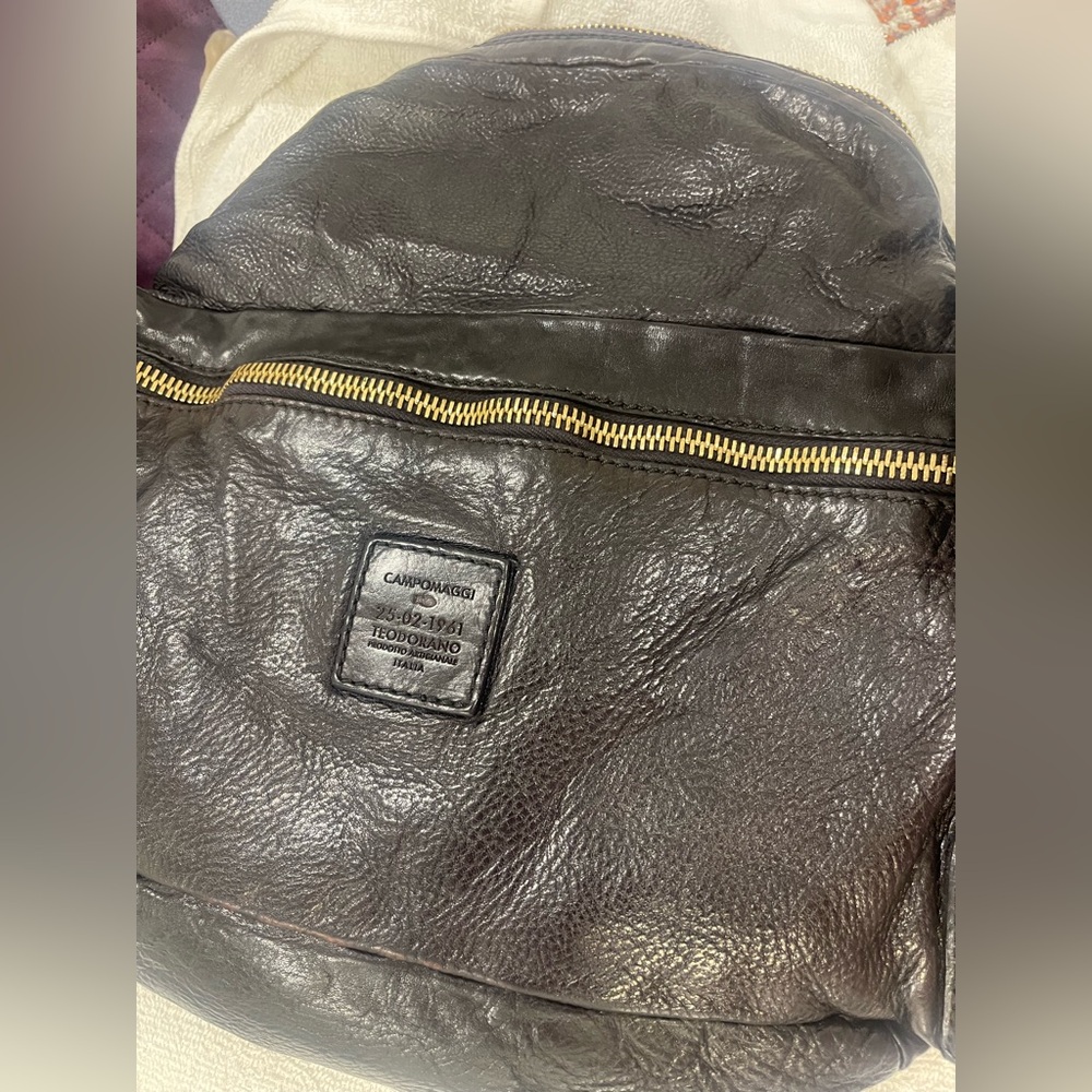 Campomaggi unisex Classic black leather bag! Purchased from Free people - Picture 13 of 15